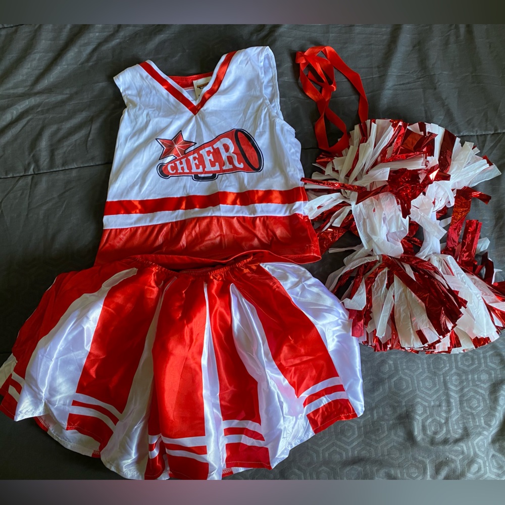Girl cheerleader costume